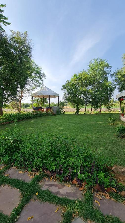 The Rustic Villa, A Stay With Luxuries Amenities And Exotic Nature ジャイプール エクステリア 写真