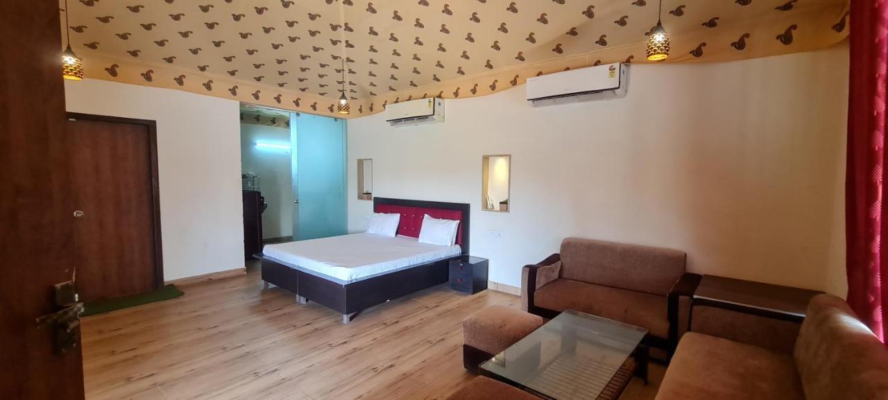 The Rustic Villa, A Stay With Luxuries Amenities And Exotic Nature ジャイプール エクステリア 写真