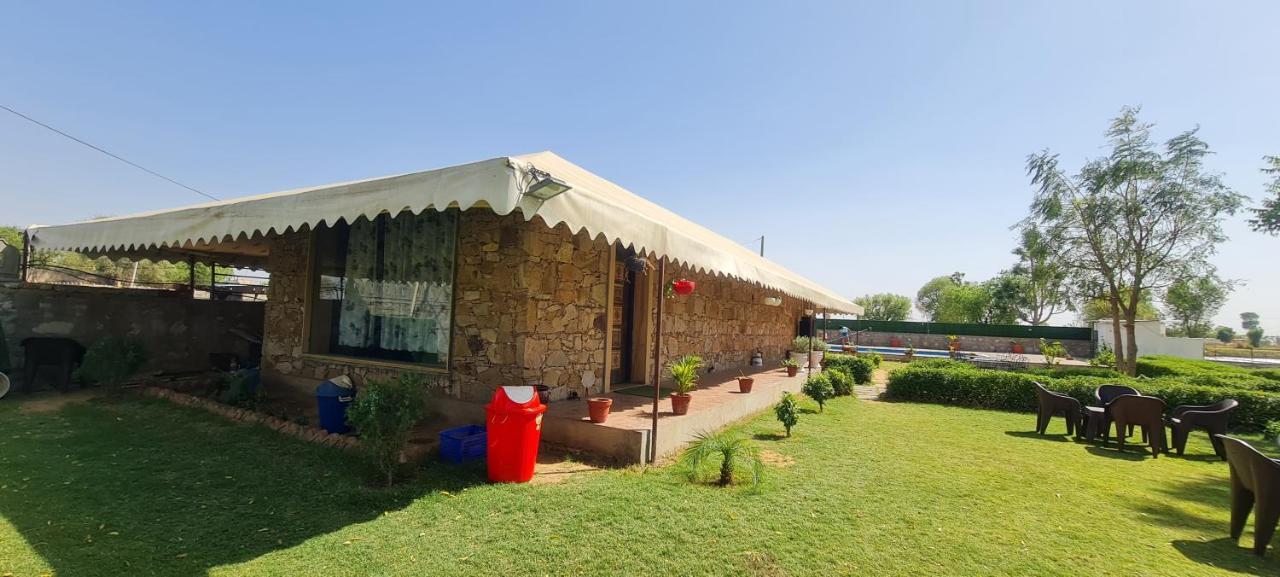 The Rustic Villa, A Stay With Luxuries Amenities And Exotic Nature ジャイプール エクステリア 写真