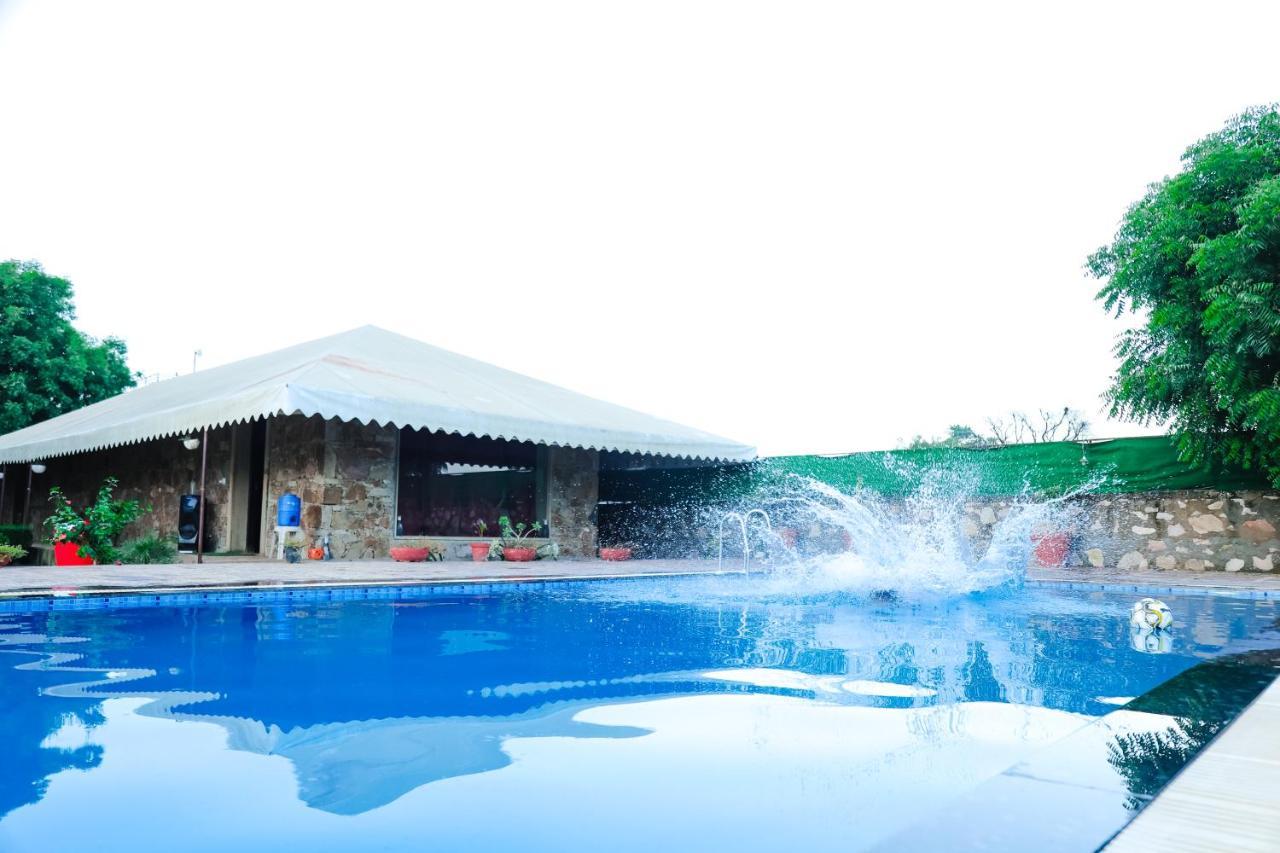 The Rustic Villa, A Stay With Luxuries Amenities And Exotic Nature ジャイプール エクステリア 写真