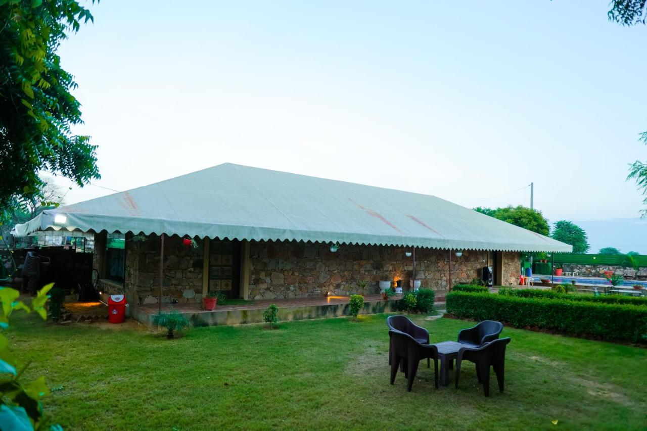 The Rustic Villa, A Stay With Luxuries Amenities And Exotic Nature ジャイプール エクステリア 写真