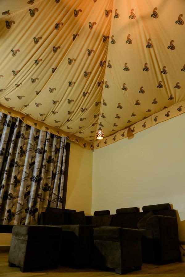 The Rustic Villa, A Stay With Luxuries Amenities And Exotic Nature ジャイプール エクステリア 写真