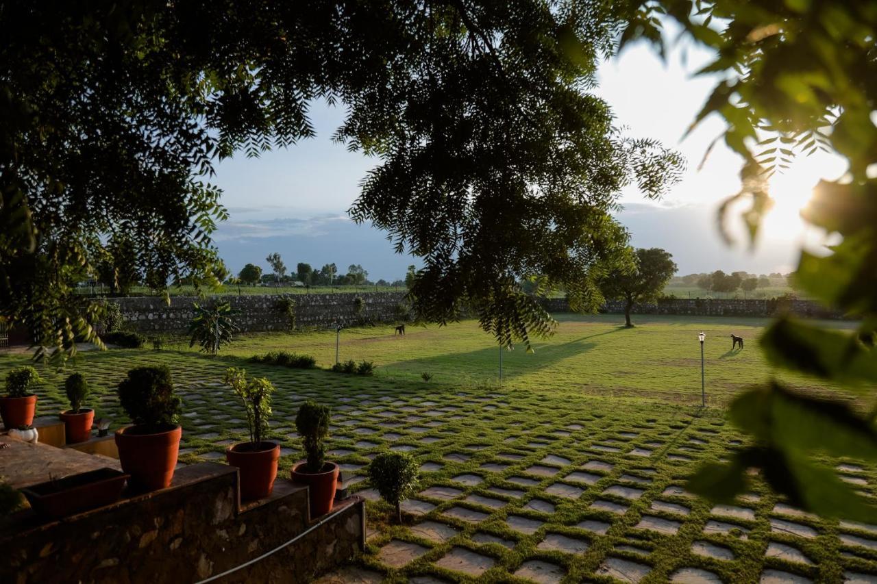 The Rustic Villa, A Stay With Luxuries Amenities And Exotic Nature ジャイプール エクステリア 写真